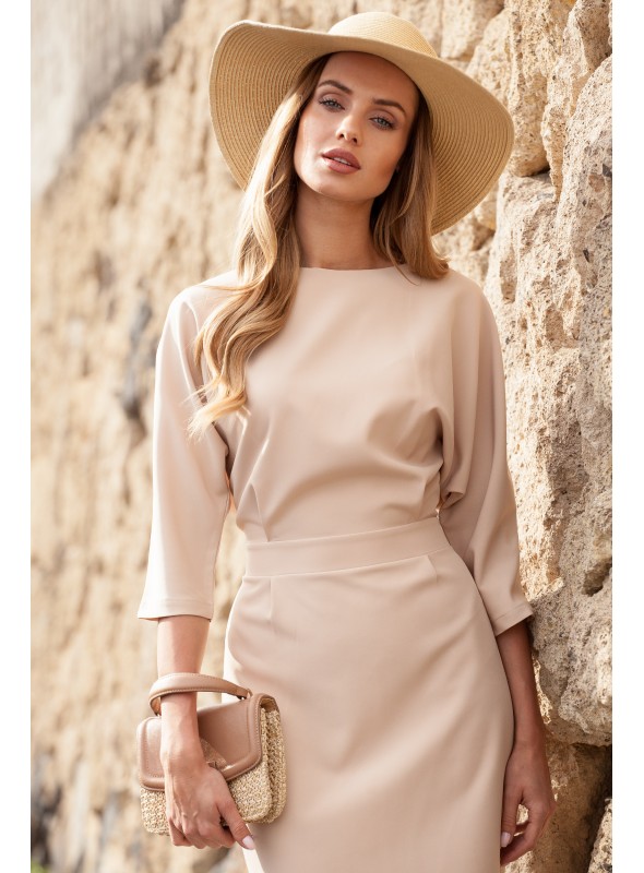 Elegantiška rusva suknelė