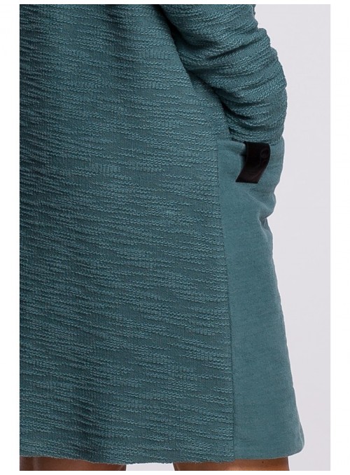 Turki tekstūruoto trikotažo suknelė su kišenėmis B177