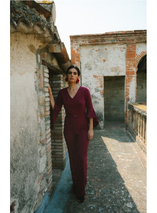 Elegantiškas bordo spalvos kombinezonas